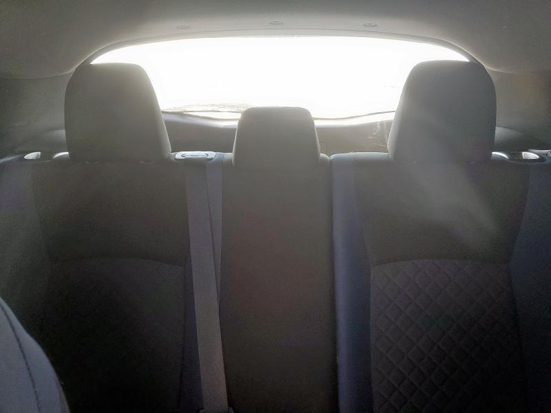 JTNKHMBX1L1085797 - 2020 TOYOTA C-HR XLE WHITE photo 10