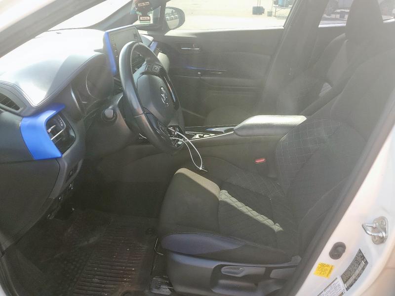 JTNKHMBX1L1085797 - 2020 TOYOTA C-HR XLE WHITE photo 7