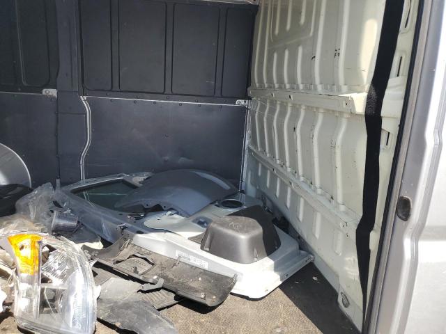 3C6TRVAG2HE500120 - 2017 RAM PROMASTER 1500 STANDARD SILVER photo 10