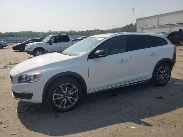2018 VOLVO V60 CROSS PREMIER, null