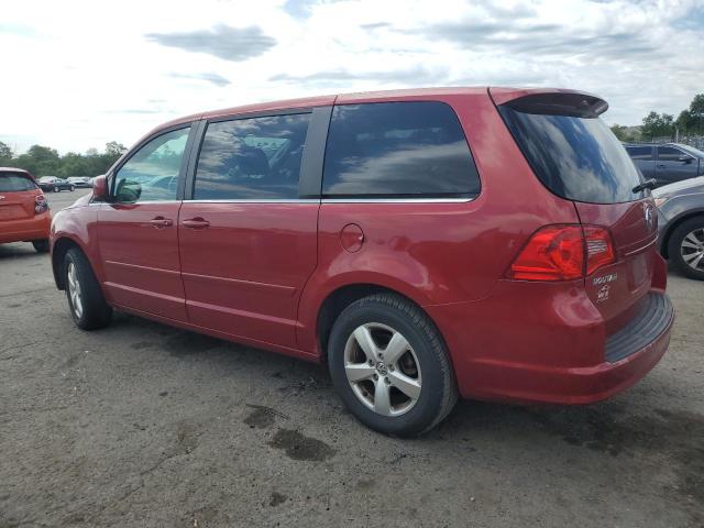 2V8HW34119R541507 - 2009 VOLKSWAGEN ROUTAN SE RED photo 2