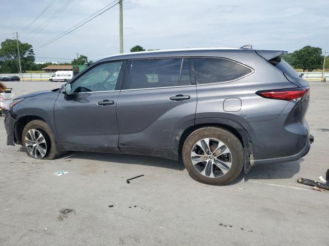 5TDGZRBH9NS588044 - 2022 TOYOTA HIGHLANDER XLE GRAY photo 2