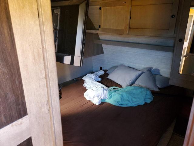 4YDT2602XLB453432 - 2020 KEYSTONE OUTBACK WHITE photo 6