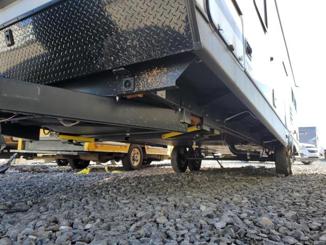 4YDT2602XLB453432 - 2020 KEYSTONE OUTBACK WHITE photo 8