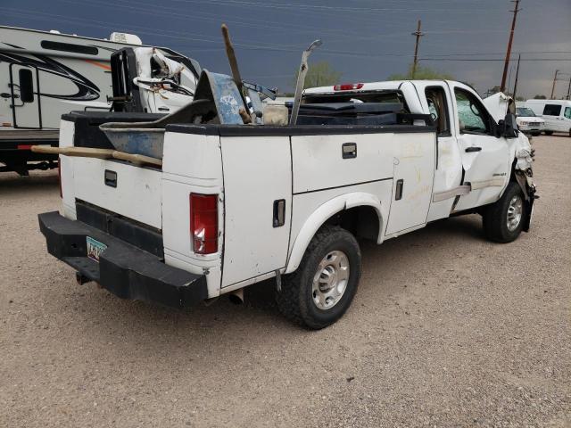 1GTHC59K29E124699 - 2009 GMC SIERRA C2500 SLE WHITE photo 3