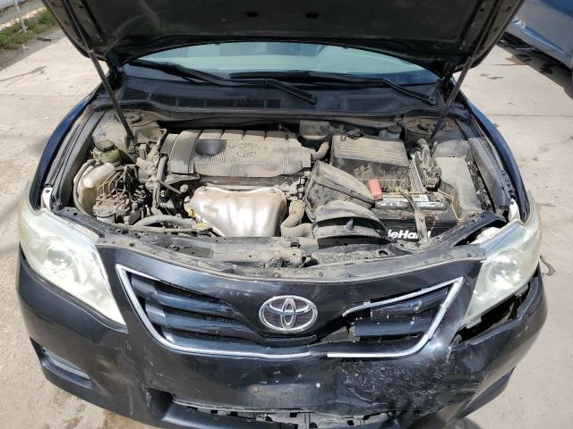 4T1BF3EK5BU737625 - 2011 TOYOTA CAMRY BASE BLACK photo 11