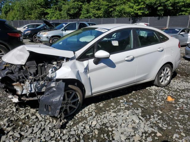 3FADP4BJ7KM136481 - 2019 FORD FIESTA SE WHITE photo 1