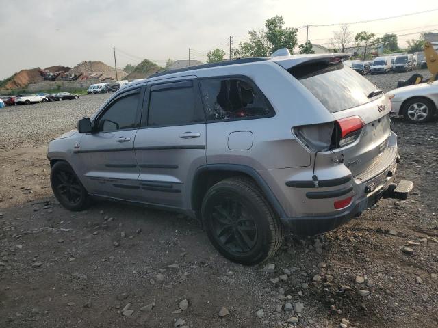 1C4RJFLTXHC700177 - 2017 JEEP GRAND CHER TRAILHAWK 银色 照片 2