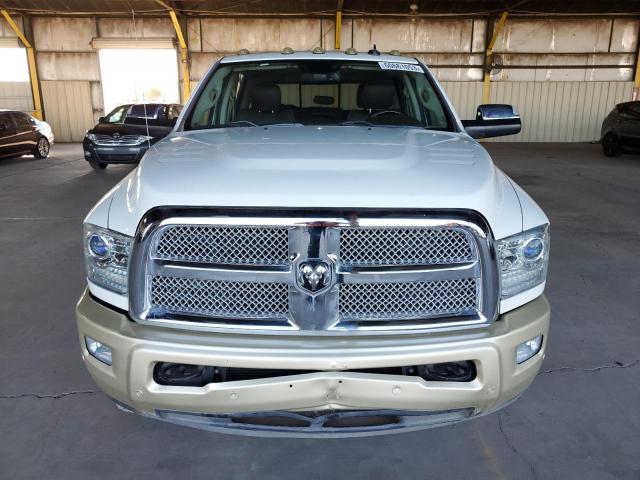 3C63RRKL5GG358402 - 2016 RAM 3500 LONGHORN WHITE photo 5