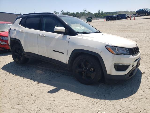 3C4NJDBB2KT754340 - 2019 JEEP COMPASS LATITUDE WHITE photo 4