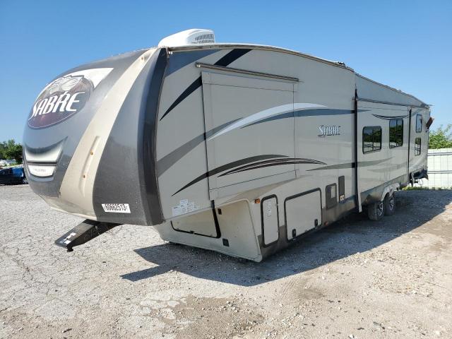 4X4FSRM20G3011068 - 2016 WILDWOOD 5TH WHEEL WHITE photo 2