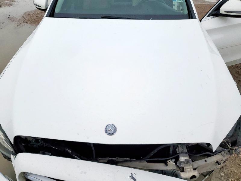 55SWF4KB4GU116858 - 2016 MERCEDES-BENZ C 300 4MATIC WHITE photo 11