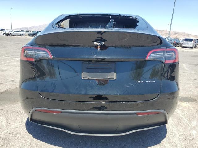 7SAYGDEE9RF006911 - 2024 TESLA MODEL Y Schwarz Foto 6