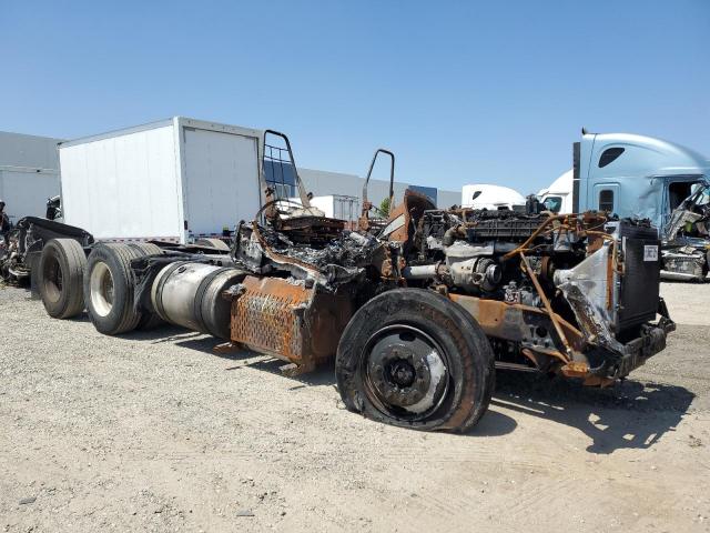 2014 FREIGHTLINER CASCADIA 1, 