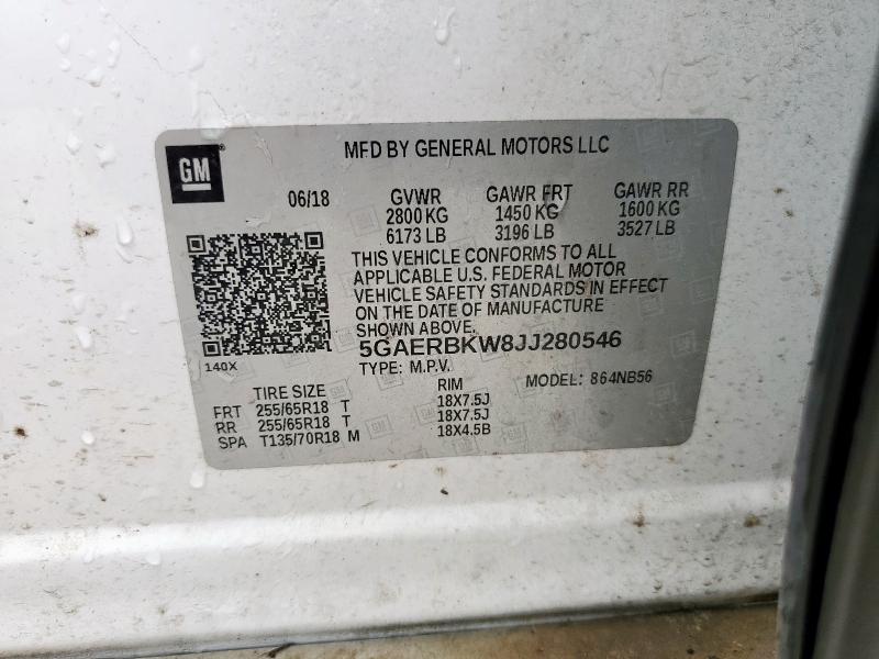 5GAERBKW8JJ280546 - 2018 BUICK ENCLAVE ESSENCE Weiß Foto 13