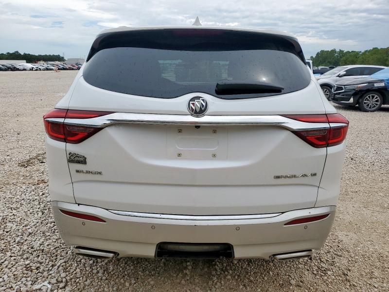 5GAERBKW8JJ280546 - 2018 BUICK ENCLAVE ESSENCE Weiß Foto 6