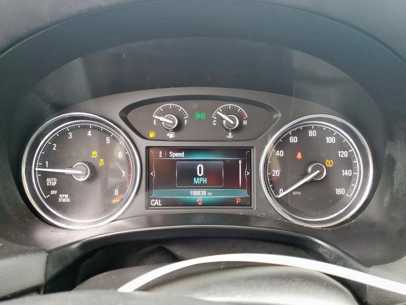 5GAERBKW8JJ280546 - 2018 BUICK ENCLAVE ESSENCE Weiß Foto 9