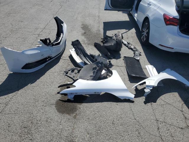 19UUB1F51GA011342 - 2016 ACURA TLX TECH WHITE photo 12