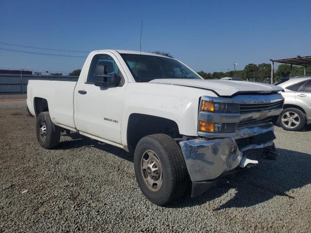 1GC0CUEG7HZ338362 - 2017 CHEVROLET SILVERADO C2500 HEAVY DUTY WHITE photo 4