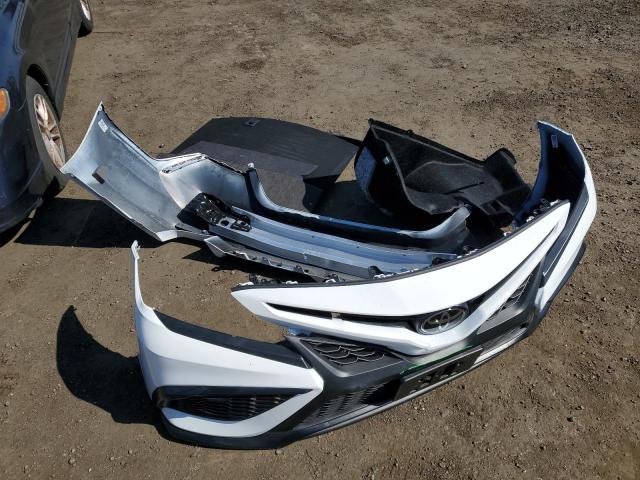 4T1G11AK2PU788781 - 2023 TOYOTA CAMRY SE NIGHT SHADE WHITE photo 12