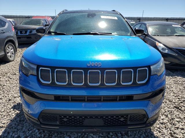 3C4NJDCBXNT142907 - 2022 JEEP COMPASS LIMITED BLUE photo 5