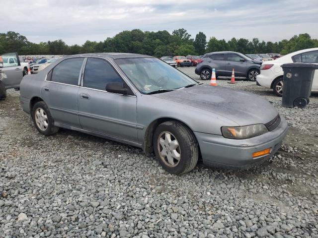 1HGCE6669SA014054 - 1995 HONDA ACCORD EX SILVER photo 4