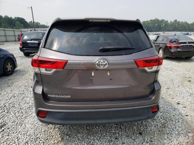 5TDZZRFH1KS312777 - 2019 TOYOTA HIGHLANDER LE GRAY photo 6