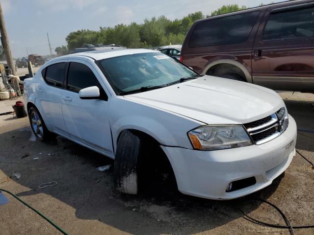 1B3BD2FGXBN572455 - 2011 DODGE AVENGER LUX WHITE photo 4