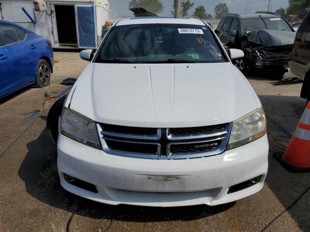 1B3BD2FGXBN572455 - 2011 DODGE AVENGER LUX WHITE photo 5