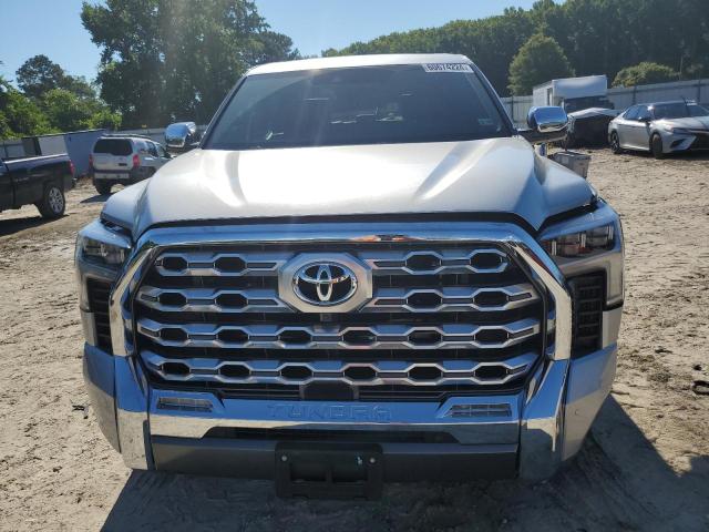 5TFMA5DB2PX082435 - 2023 TOYOTA TUNDRA CREWMAX PLATINUM 银色 照片 5