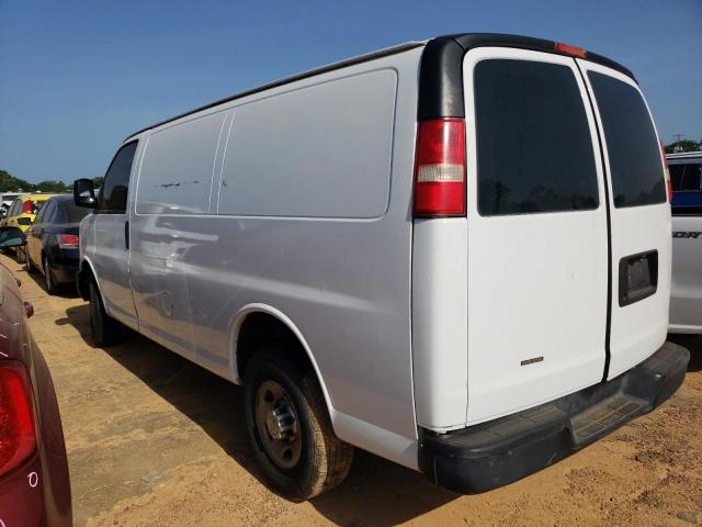 1GCWGFBA7E1160604 - 2014 CHEVROLET EXPRESS G2 WHITE photo 2