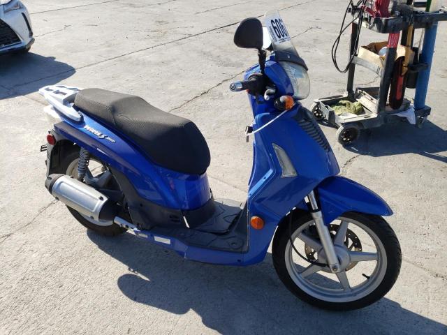 RFBD1H11XAB251458 - 2010 KYMCO USA INC PEOPLE S BLUE photo 1