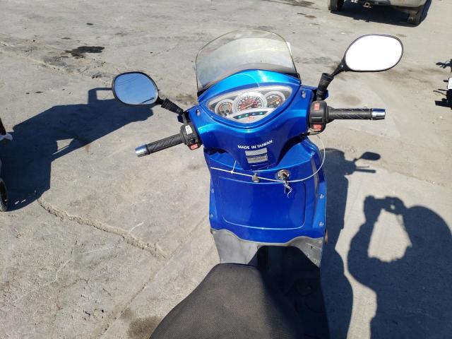 RFBD1H11XAB251458 - 2010 KYMCO USA INC PEOPLE S BLUE photo 5