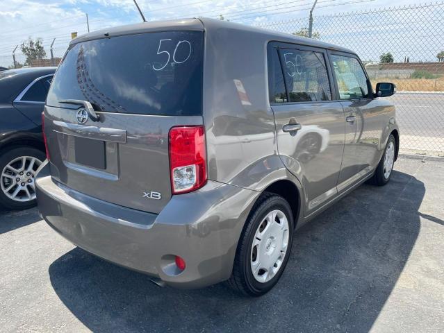 JTLZE4FE8B1121878 - 2011 TOYOTA SCION XB BROWN photo 4