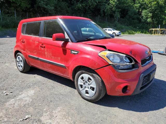 KNDJT2A57D7605793 - 2013 KIA SOUL RED photo 4