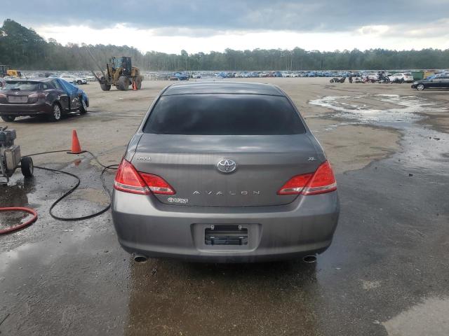 4T1BK36B86U166454 - 2006 TOYOTA AVALON XL GRAY photo 6