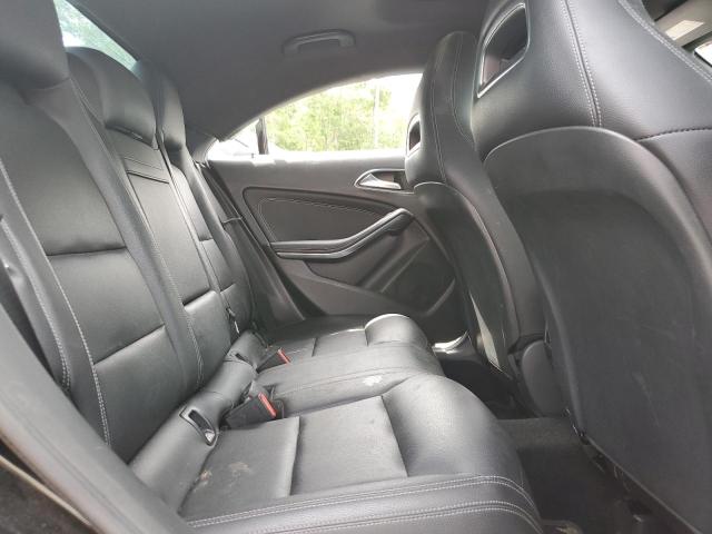 WDDSJ4EB3JN629351 - 2018 MERCEDES-BENZ CLA 250 黑色 照片 10