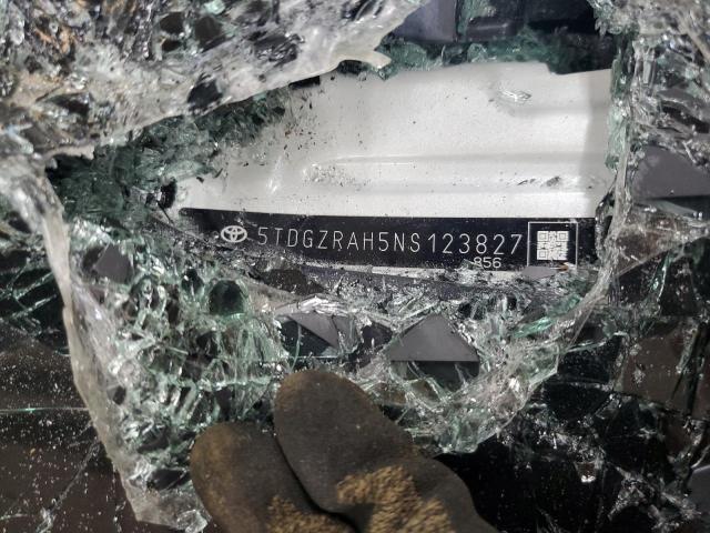 5TDGZRAH5NS123827 - 2022 TOYOTA HIGHLANDER XLE 白色 照片 13