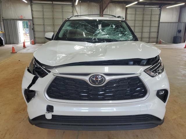 5TDGZRAH5NS123827 - 2022 TOYOTA HIGHLANDER XLE 白色 照片 5