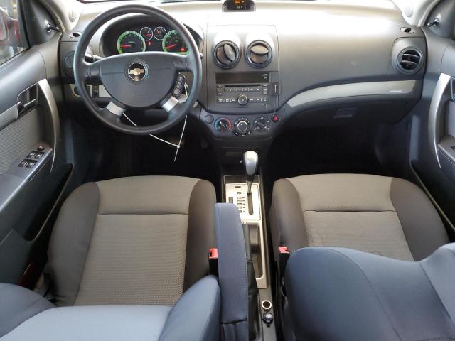 KL1TD66E19B306740 - 2009 CHEVROLET AVEO LS RED photo 8