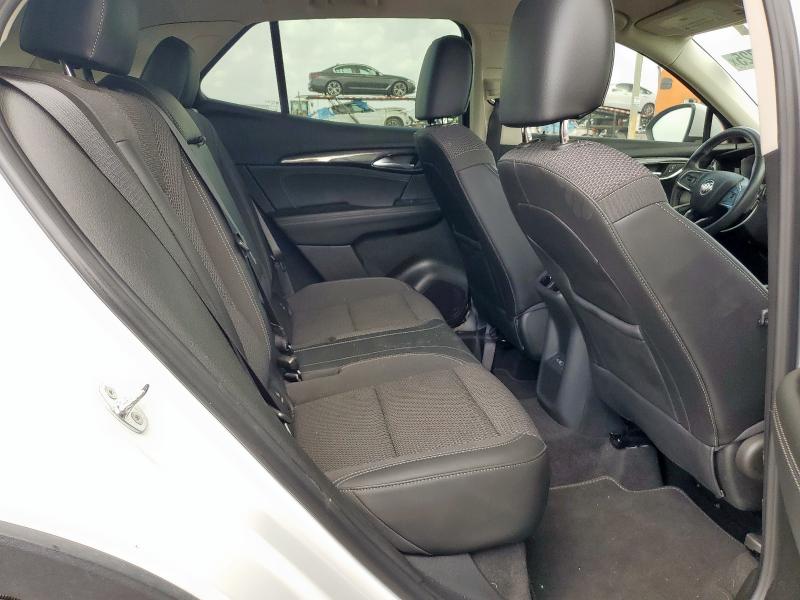 LRBAZLR45PD098087 - 2023 BUICK ENVISION PREFERRED WHITE photo 10