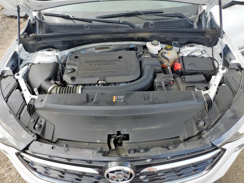 LRBAZLR45PD098087 - 2023 BUICK ENVISION PREFERRED WHITE photo 11