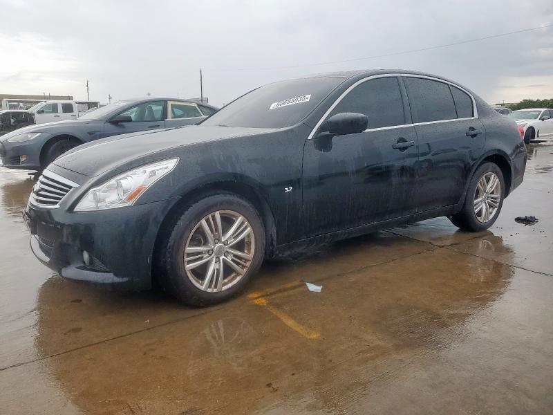 2015 INFINITI Q40, null