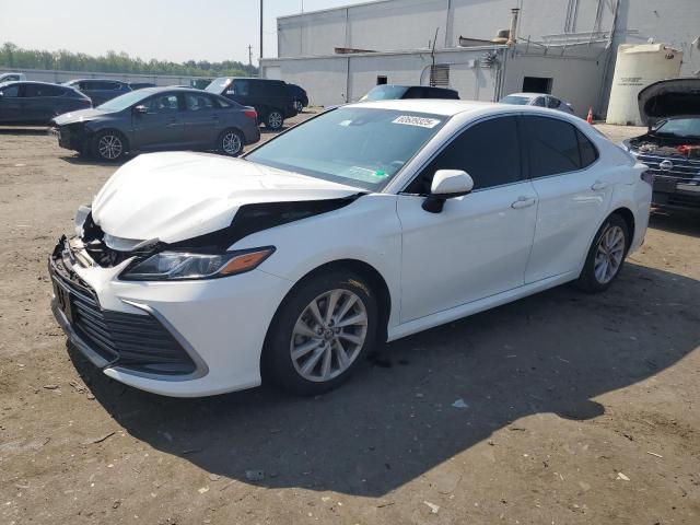 2021 TOYOTA CAMRY LE, null