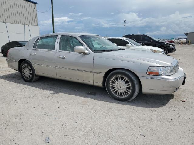 1LNHM82W97Y619016 - 2007 LINCOLN TOWN CAR SIGNATURE LIMITED SILVER photo 4