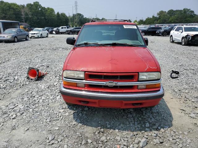 1GNDT13W8Y2250415 - 2000 CHEVROLET BLAZER RED photo 5