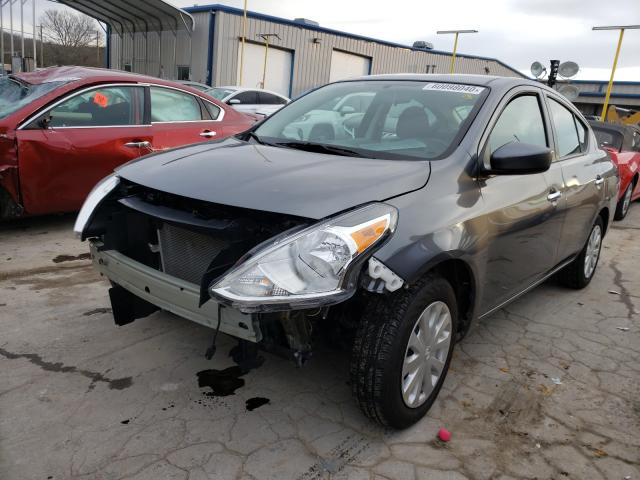 3N1CN7AP1KL876412 - 2019 NISSAN VERSA S GRAY photo 2