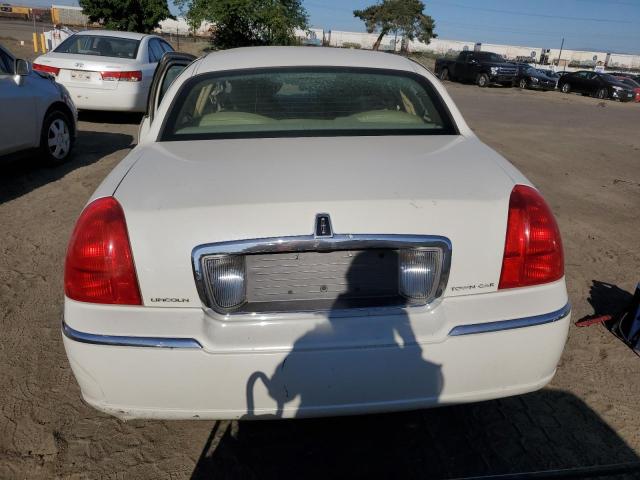 1LNHM82V26Y622491 - 2006 LINCOLN TOWN CAR SIGNATURE LIMITED WHITE photo 6