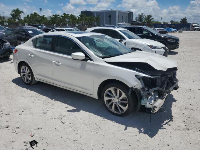 19UDE2F31HA007532 - 2017 ACURA ILX BASE WATCH PLUS WHITE photo 4