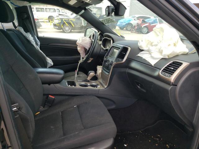 1C4RJEAG6HC643055 - 2017 JEEP GRAND CHER LAREDO შავი ფოტო 5